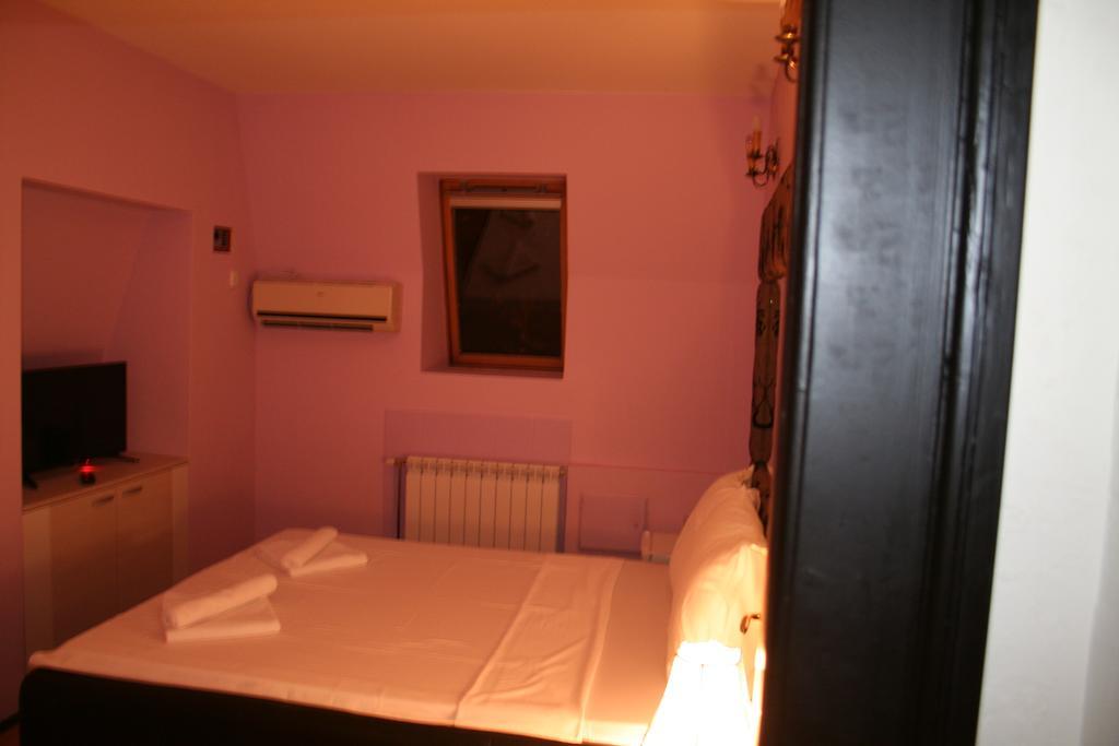 Vila Hedonija Belgrad Pokój zdjęcie