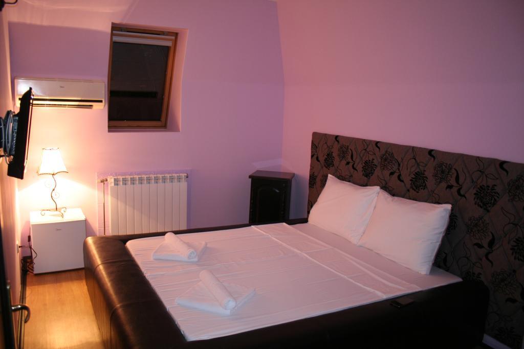 Vila Hedonija Belgrad Pokój zdjęcie